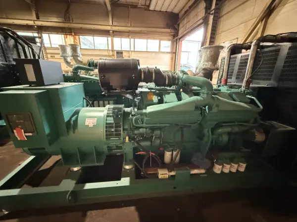 Cummins C1100D5 c KTA38-G5